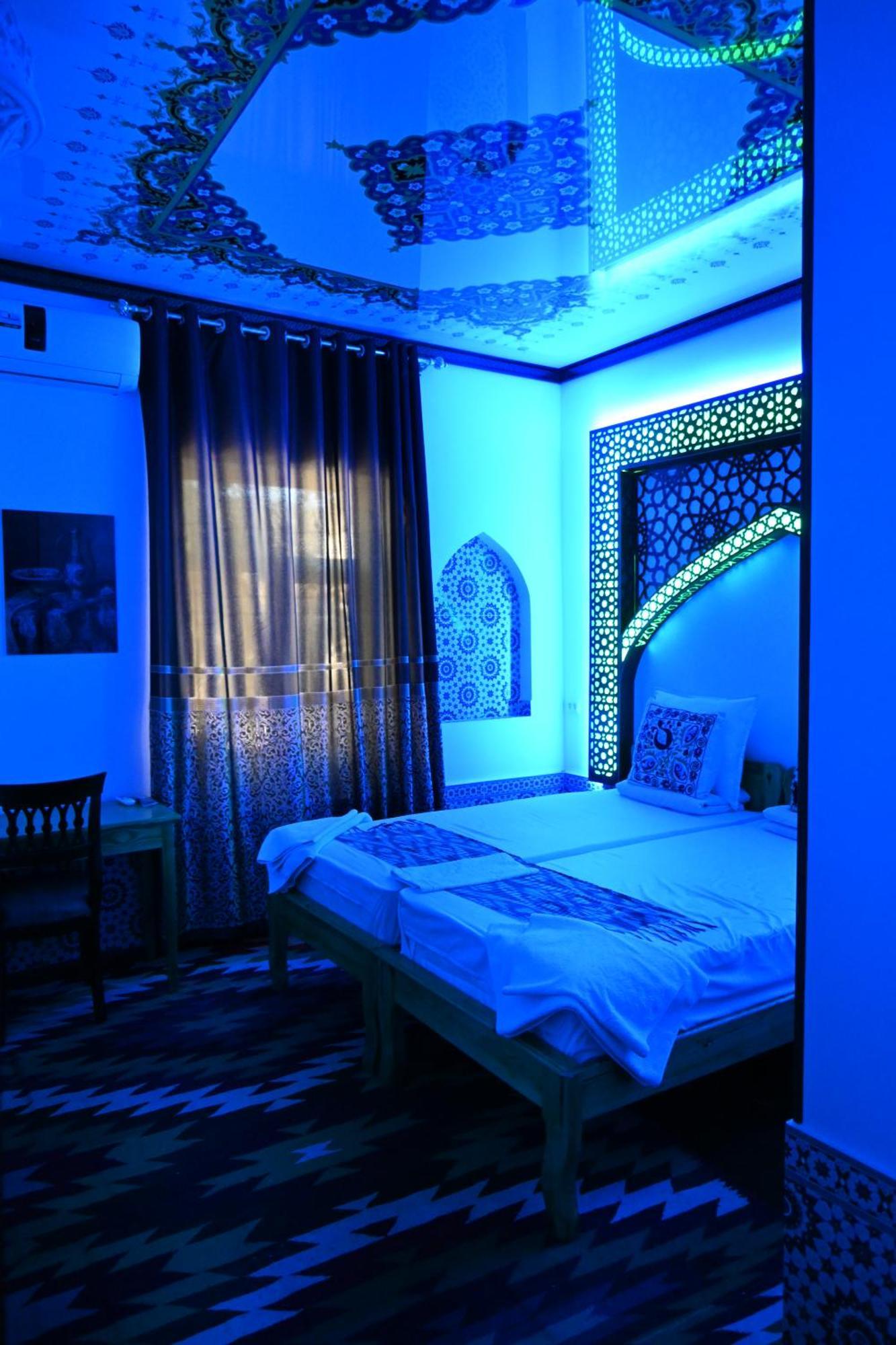 Khiva Tosh Darvoza & Trip Service Extérieur photo